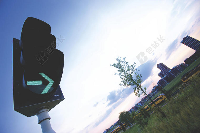 建筑时尚户外交通灯背景图片