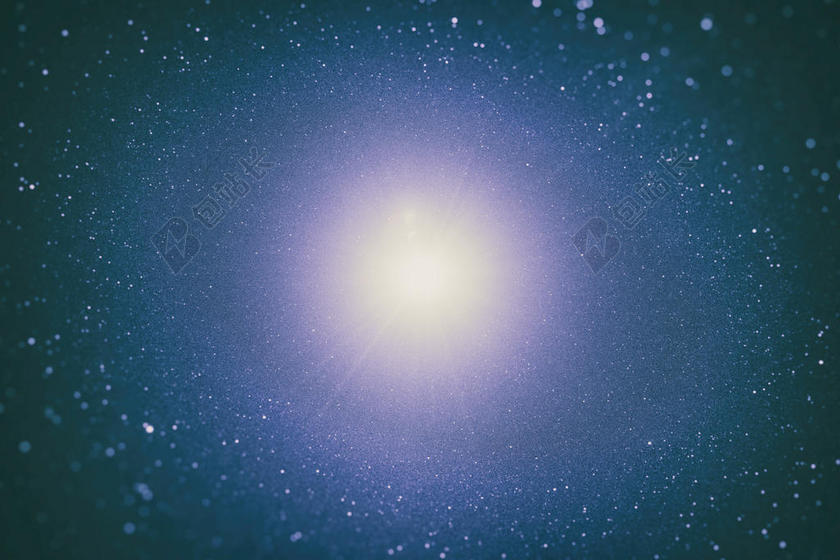 蓝紫渐变天文摄影浪漫星空光芒背景图片