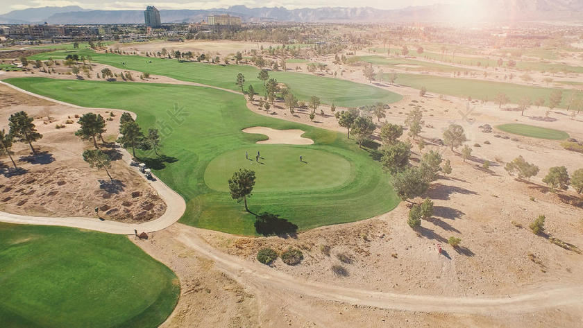 旅游自然户外荒漠和绿洲背景图片