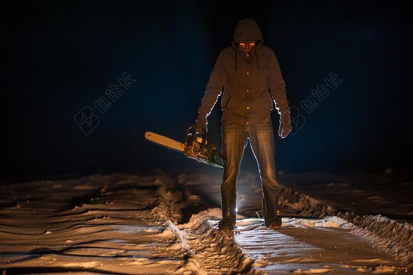 恐惧 方式 夜 死亡 冬季 雪 恶魔 森林 链锯 看到了