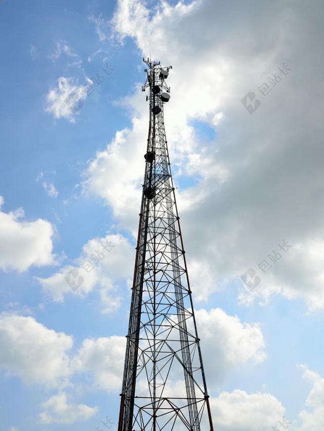 科技电信通讯通讯塔电信塔蓝天白云背景图片