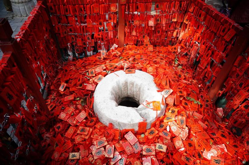 水井 祈福 中国风