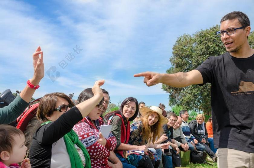 蓝色娱乐唯美大会人民百姓投票背景图片