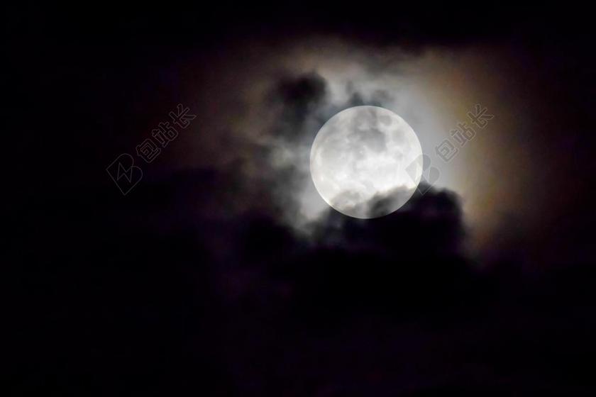 满月 月亮 月光 天空 云 夜 黑暗 自然 空间 宇宙