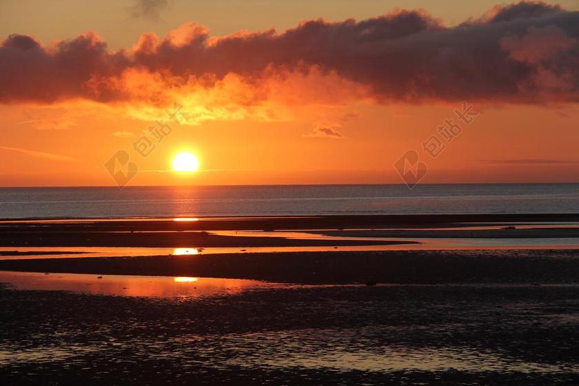 日落 海洋 太阳 天空 海滩 日出 黄昏 晚上 反思 岸