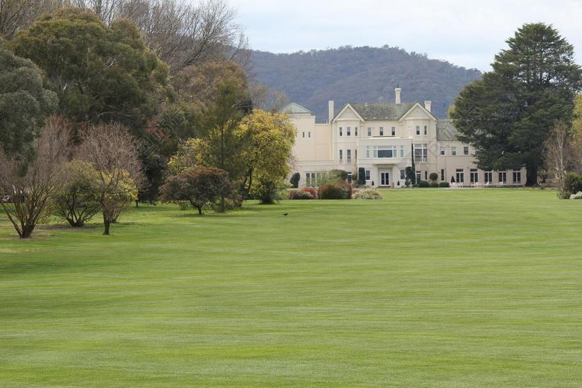 草坪 大厦 结构 公园