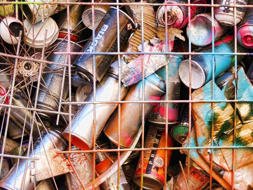 涂鸦 油漆桶 喷雾 空罐 格 背景 莱比锡