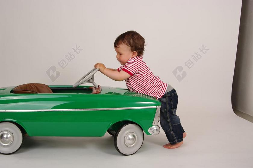孩子 玩具 儿童车 宝宝 男孩 推