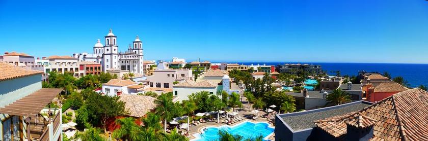 建筑时尚新开发城市背景图片