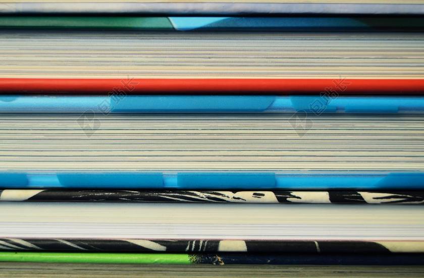 彩色书本纹理彩色书本的侧面背景图片