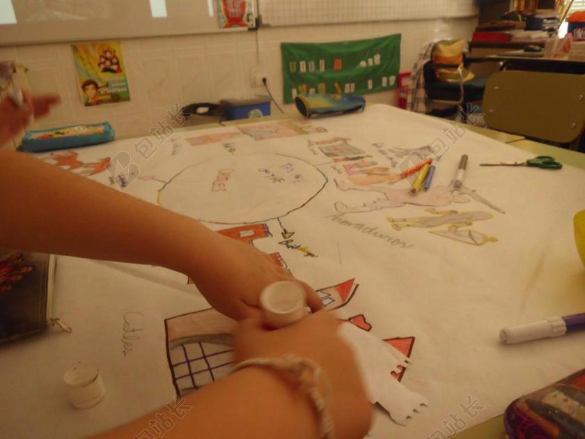 教育清新学校涂鸦背景图片