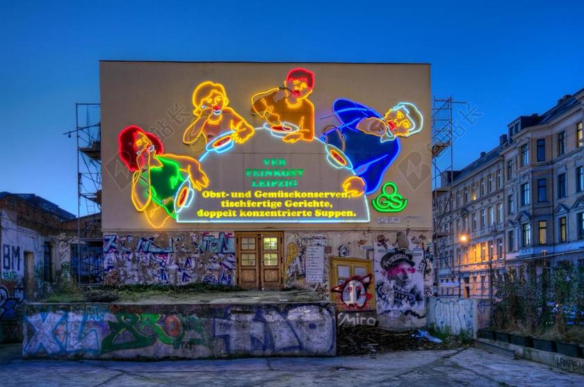 莱比锡 广告 勺子 家庭 勺子系列 霓虹广告