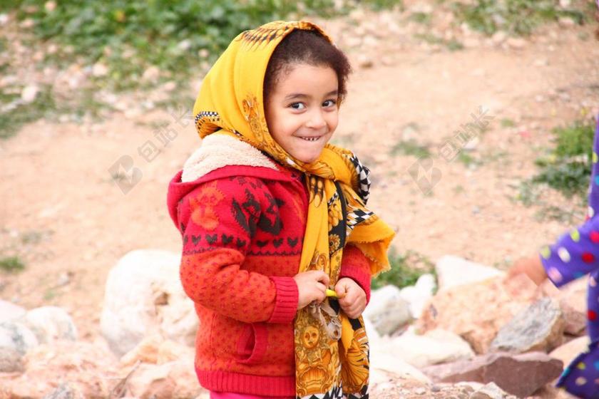 人物开心的阿拉伯女哈背景图片