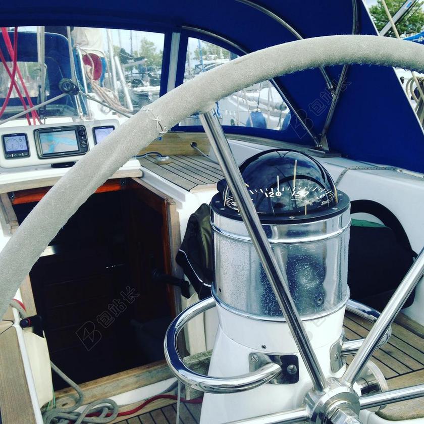 户外游艇交通工具内部设计背景图片
