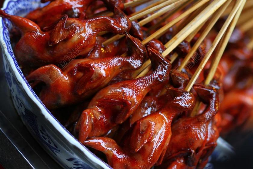食物 烤鹌鹑 传统