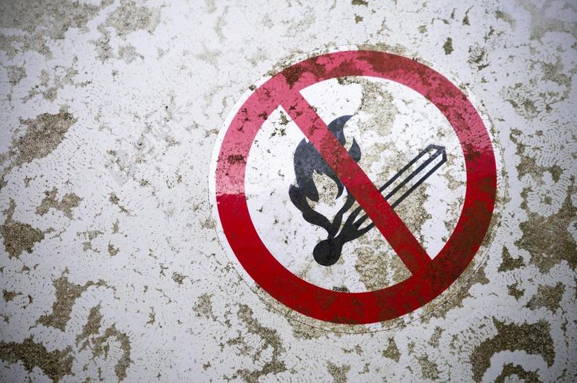 红色设计警告禁止吸烟标志背景图片