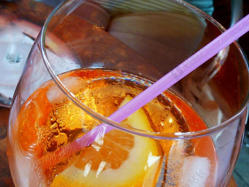 APEROL 斯普瑞兹 酒精 喝 酒类 鸡尾酒 玻璃 橙