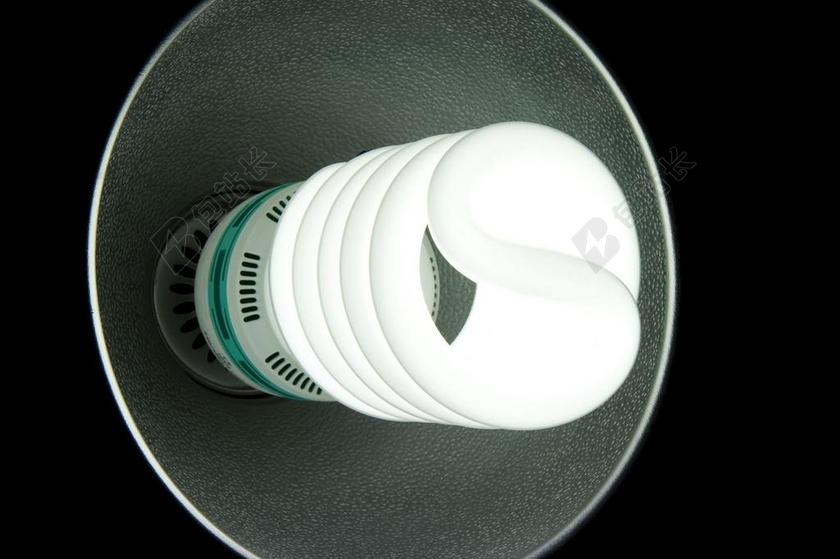 夜晚现代科技灯泡节能背景图片