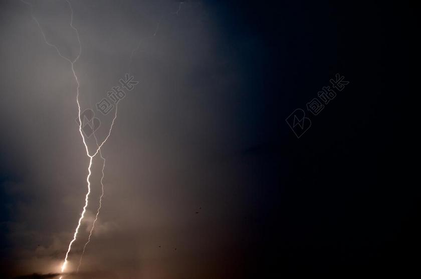 闪电 云 夜 雷暴 天气 风暴 天空 自然 雨 雷声 光