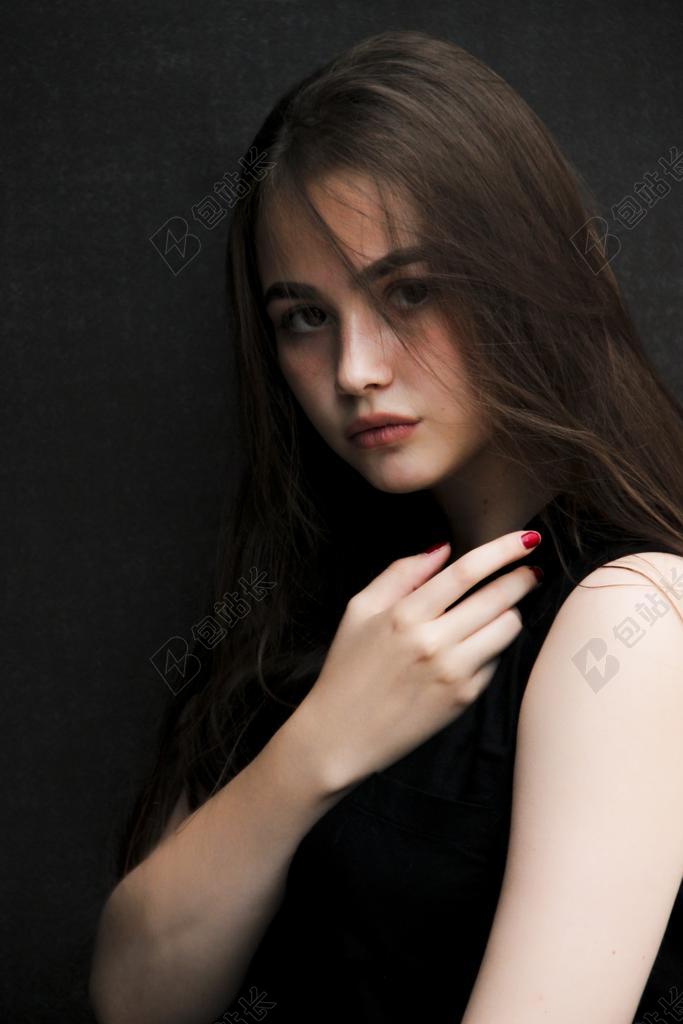 女孩漂亮时尚宣传背景图片