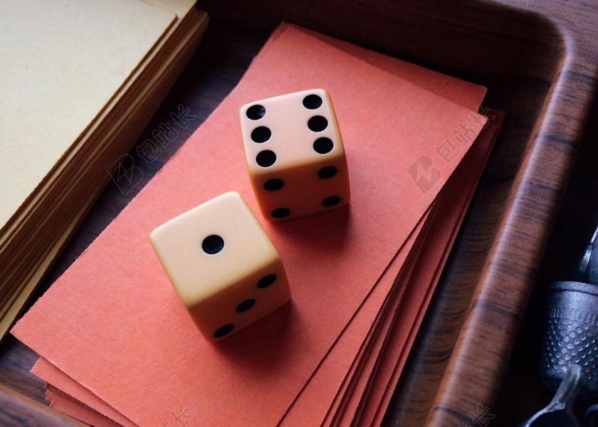 摄影简约色子游戏背景图片