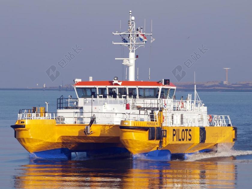船舶 船 双体船 天空 云 水 湾 海港 海 海洋 目睹