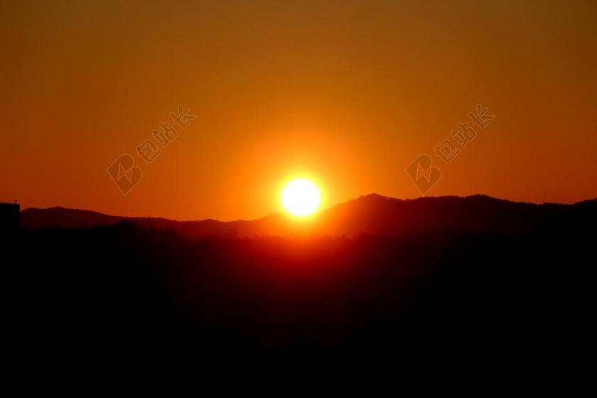 日出 天空 太阳能 景观 山 早晨 在新的一年 冬季日出