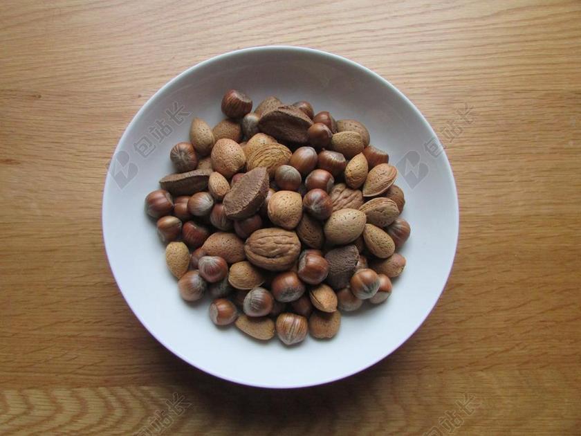坚果 巴西坚果 榛子 食品