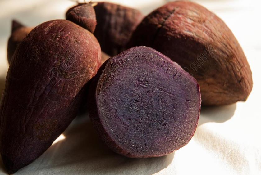 山药 紫色 根 食品 新鲜 水煮 自然 营养 维生素