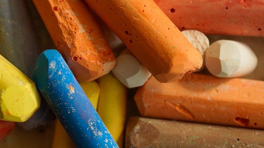 广告清新粉笔多彩背景图片