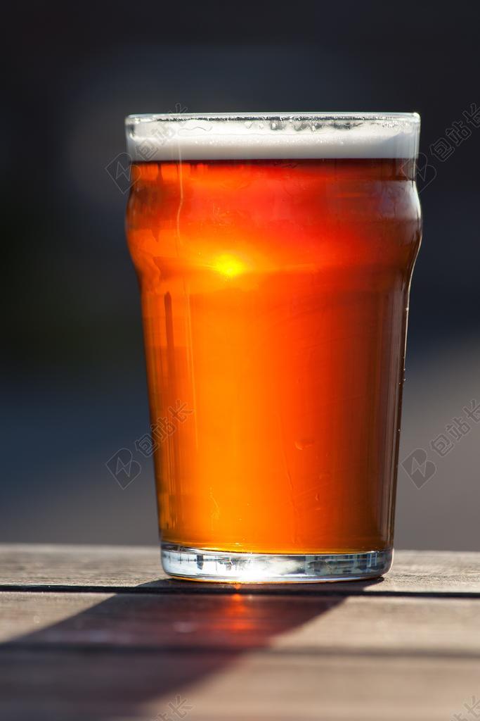 啤酒 ALE 苦 发酵 酒类 喝 酒精 玻璃 英国 一品脱