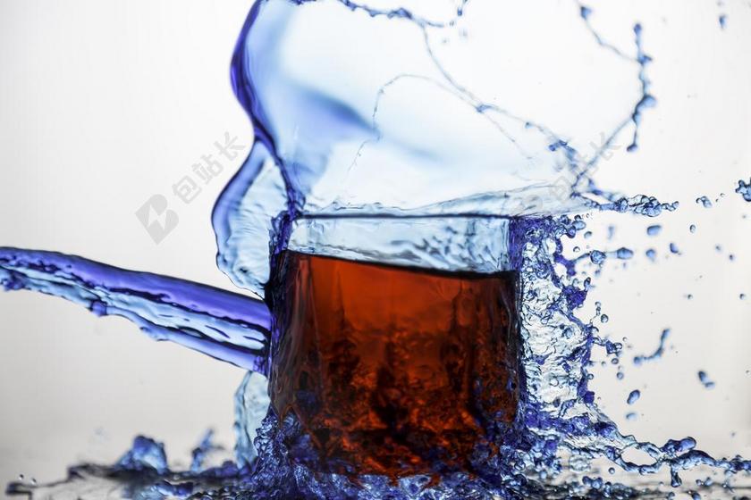 餐饮唯美清爽啤酒背景图片