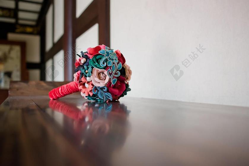 彩色物品特写彩色的布花束背景图片