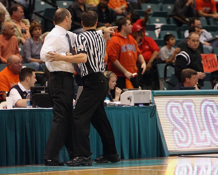 篮球 教练 裁判 争论 对抗 抑制 运动 游戏 男 法院