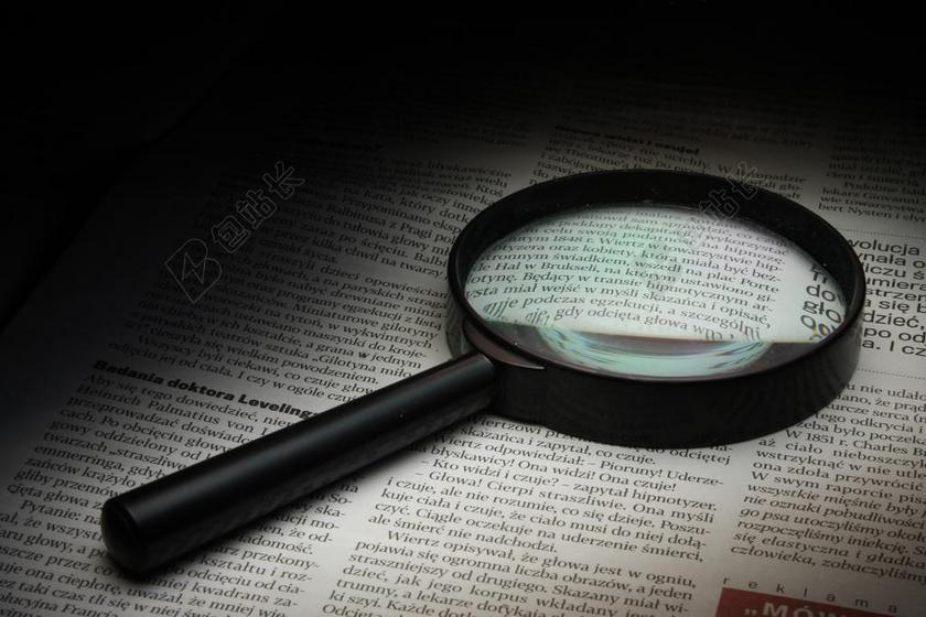 放大镜 报纸 历史 玻璃 光学 观察 变焦