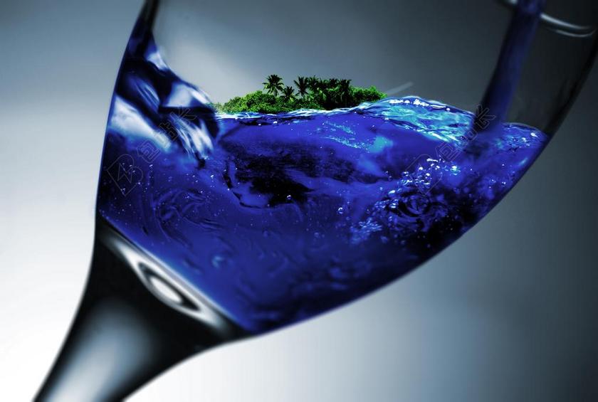 玻璃 酒杯 岛 水 假期 梦想 心情 透明 液体 喝杯
