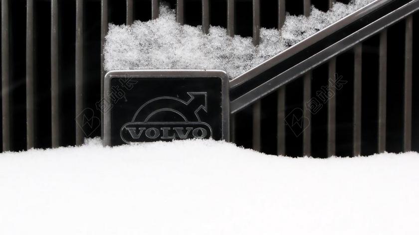汽车 沃尔沃 复古 徽 关闭 细节 烧烤 徽标 冬天 蛰伏