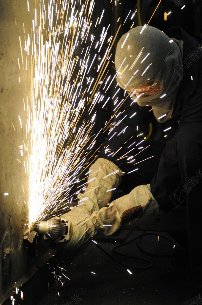 磨 维护 劳动 工作 工人 机 火花 面具 技术员 海军