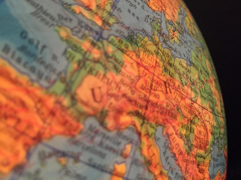 蓝色的地球仪背景图片