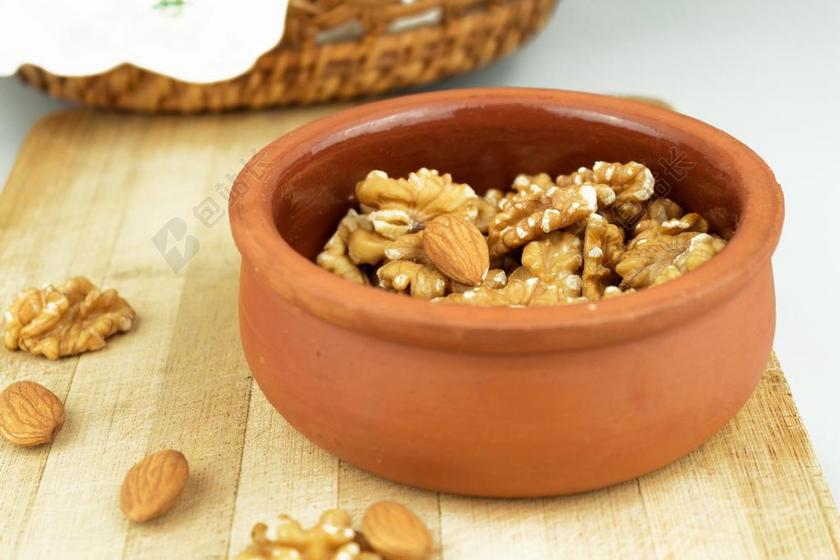 餐饮清新干果和坚果背景图片