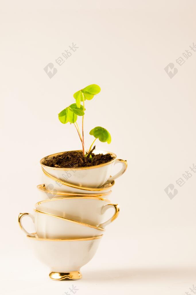 餐饮清新堆积的咖啡杯背景图片