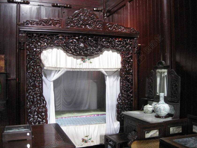 中国风 古楼 古床