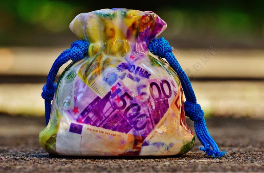 钱抚慰 储存 外汇储备 镇定 钱 帝国 天富人 钱袋子 滑稽