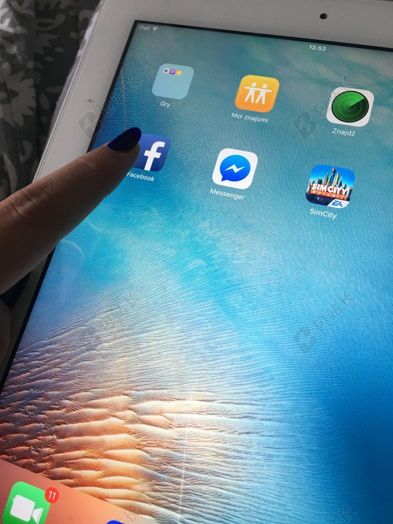 苹果电子产品计算机APP操作打开背景图片