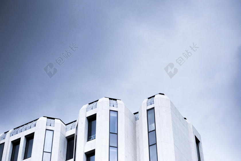 黑白现代建筑白色建筑特色设计背景图片