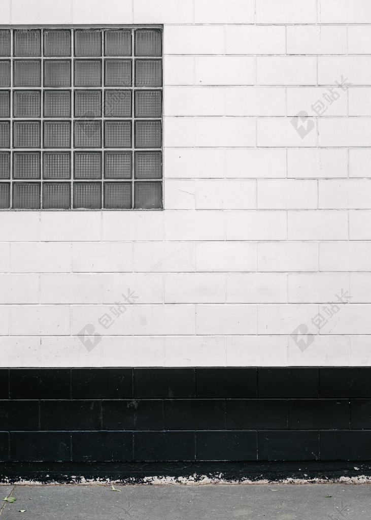 白色建筑简约墙面纹理质感玻璃窗户背景图片