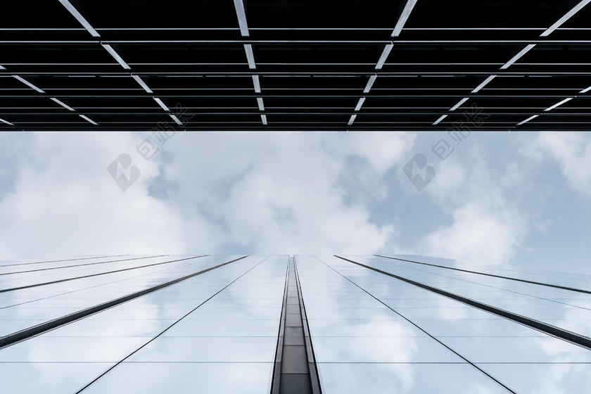 大楼间的蓝天白云背景图片