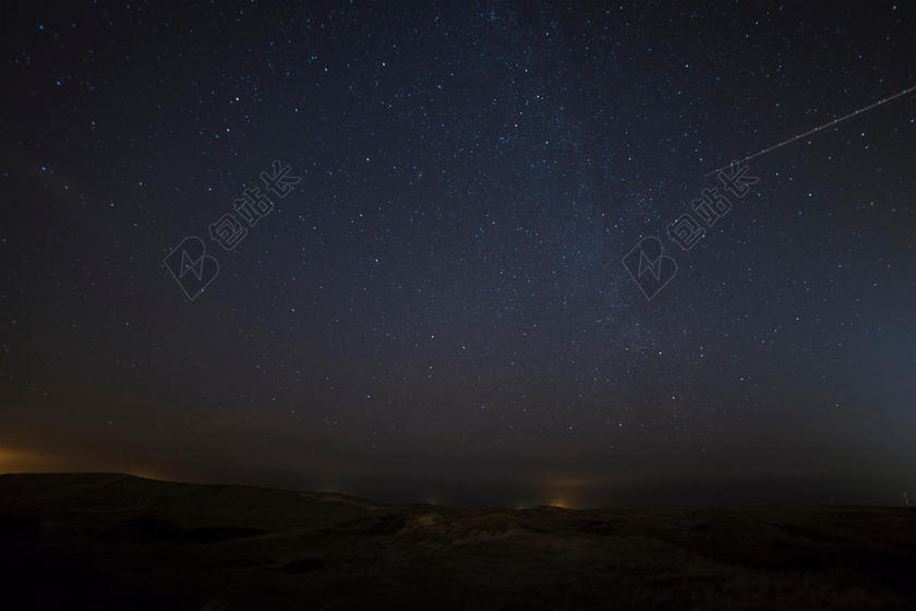 黑色旅游自然星空城市背景图片