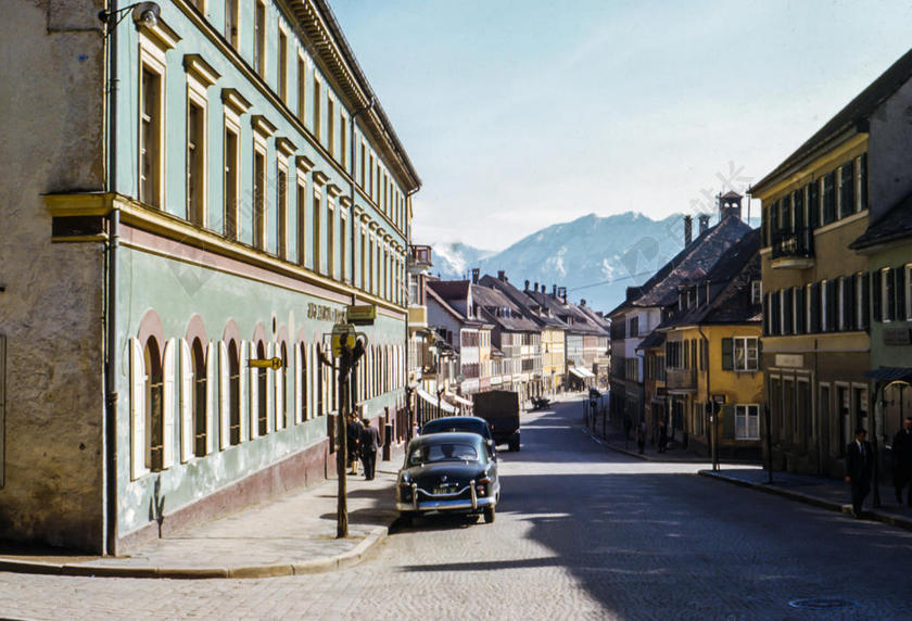 旅游简约城市街道风景背景图片