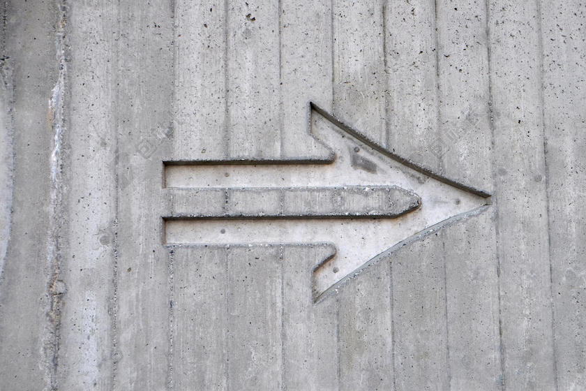 灰色箭头墙背景图片